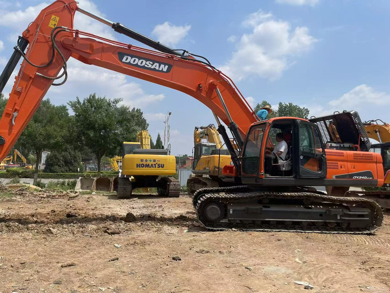 DOOSAN DX340LC-9C - Ερπυστριοφόρος εκσκαφέας: φωτογραφία 4 DOOSAN DX340LC-9C - Ερπυστριοφόρος εκσκαφέας: φωτογραφία 4