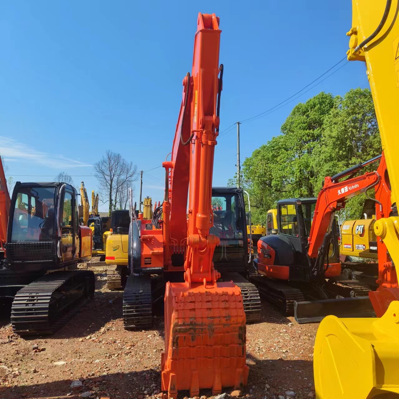 HITACHI ZX135 - Ερπυστριοφόρος εκσκαφέας: φωτογραφία 5 HITACHI ZX135 - Ερπυστριοφόρος εκσκαφέας: φωτογραφία 5