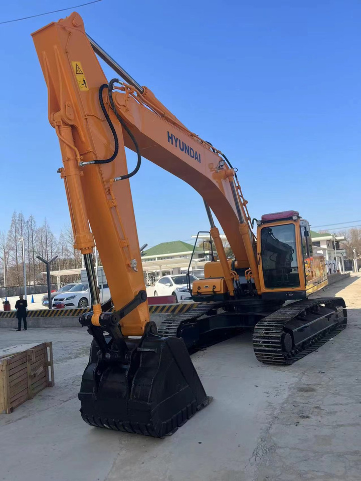 Hyundai 305 - Ερπυστριοφόρος εκσκαφέας: φωτογραφία 4 Hyundai 305 - Ερπυστριοφόρος εκσκαφέας: φωτογραφία 4