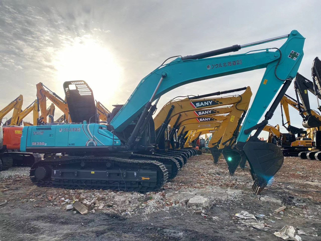 KOBELCO SK350 - Ερπυστριοφόρος εκσκαφέας: φωτογραφία 4 KOBELCO SK350 - Ερπυστριοφόρος εκσκαφέας: φωτογραφία 4