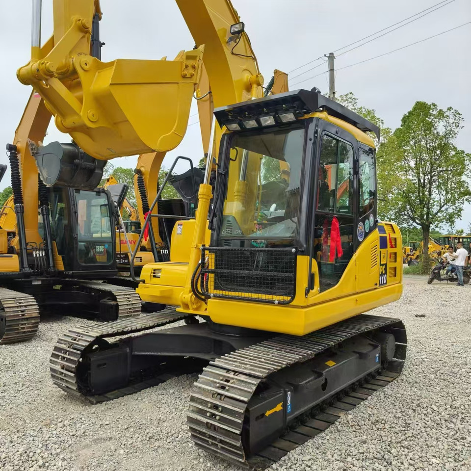 Ερπυστριοφόρος εκσκαφέας KOMATSU PC110: φωτογραφία 6