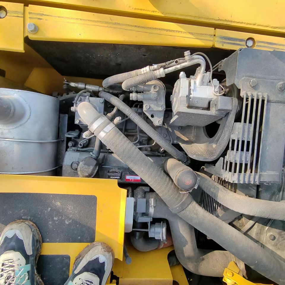 Ερπυστριοφόρος εκσκαφέας KOMATSU PC130: φωτογραφία 12