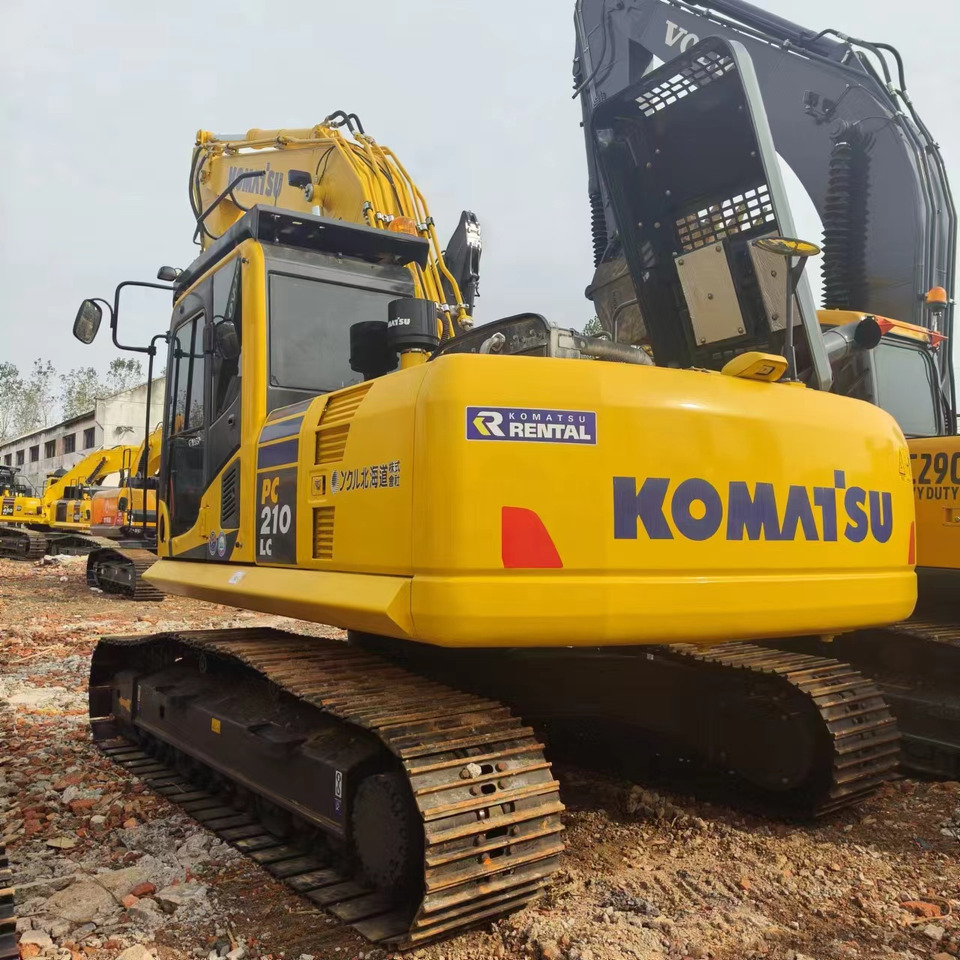 KOMATSU PC210LC - Ερπυστριοφόρος εκσκαφέας: φωτογραφία 3 KOMATSU PC210LC - Ερπυστριοφόρος εκσκαφέας: φωτογραφία 3
