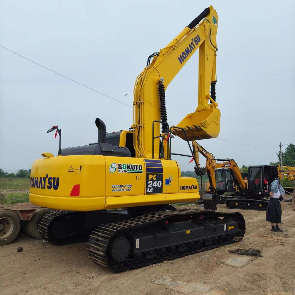 KOMATSU PC240LC-8 - Ερπυστριοφόρος εκσκαφέας: φωτογραφία 3 KOMATSU PC240LC-8 - Ερπυστριοφόρος εκσκαφέας: φωτογραφία 3