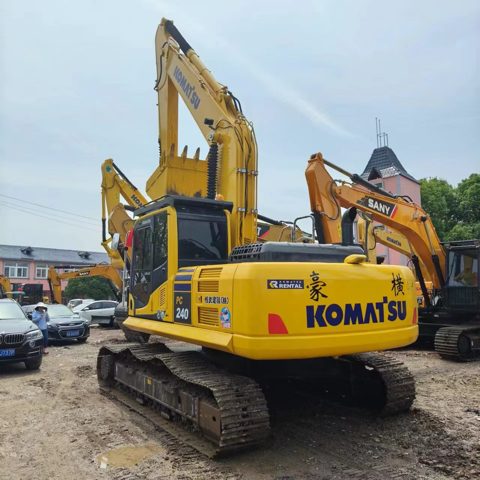 KOMATSU PC240LC-8 - Ερπυστριοφόρος εκσκαφέας: φωτογραφία 5 KOMATSU PC240LC-8 - Ερπυστριοφόρος εκσκαφέας: φωτογραφία 5