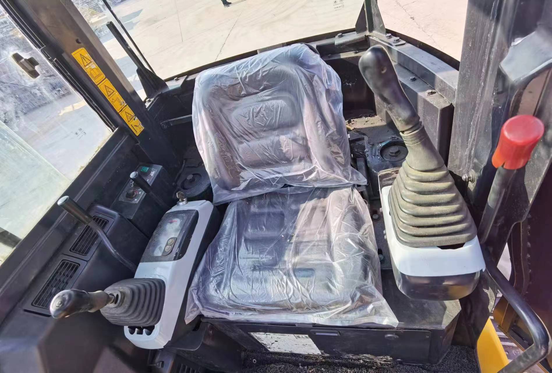 KOMATSU PC35 - Μίνι εκσκαφέας: φωτογραφία 5 KOMATSU PC35 - Μίνι εκσκαφέας: φωτογραφία 5