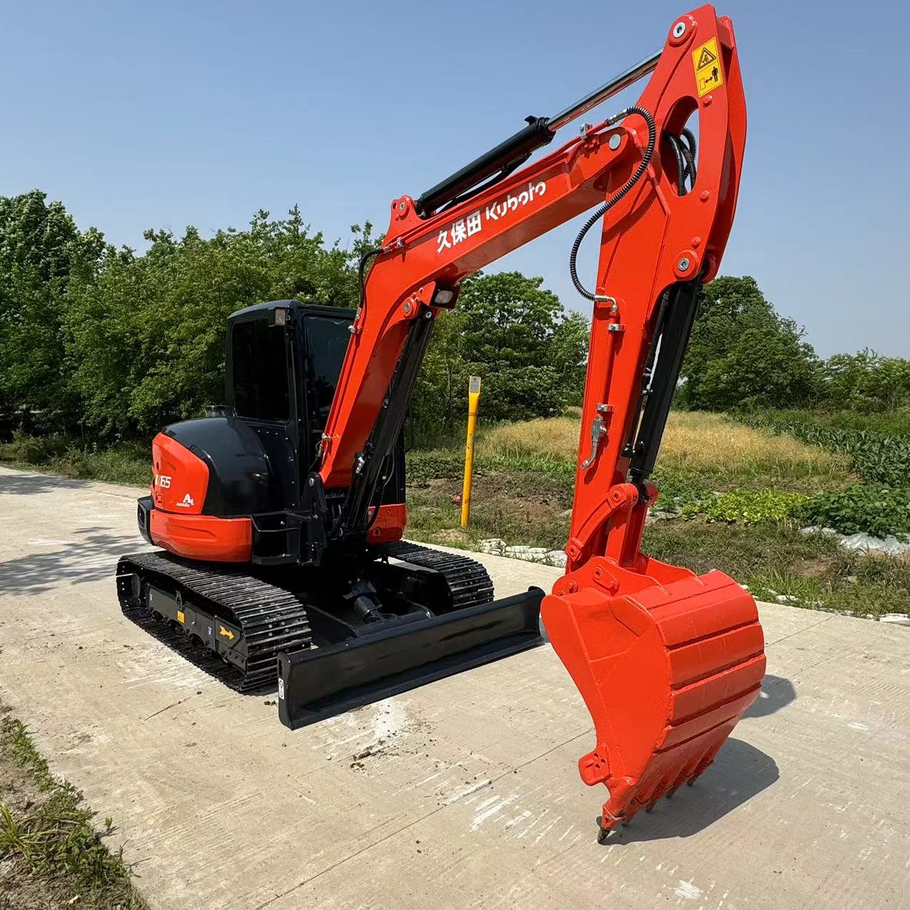KUBOTA KX165 - Ερπυστριοφόρος εκσκαφέας: φωτογραφία 2 KUBOTA KX165 - Ερπυστριοφόρος εκσκαφέας: φωτογραφία 2