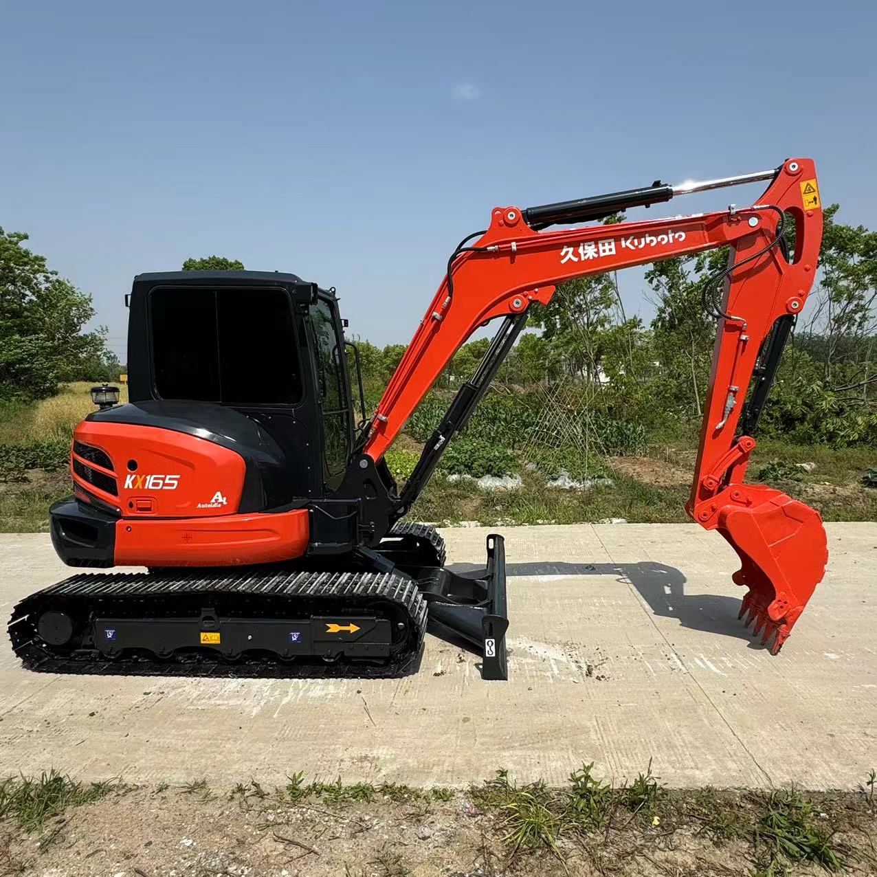 KUBOTA KX165 - Ερπυστριοφόρος εκσκαφέας: φωτογραφία 3 KUBOTA KX165 - Ερπυστριοφόρος εκσκαφέας: φωτογραφία 3