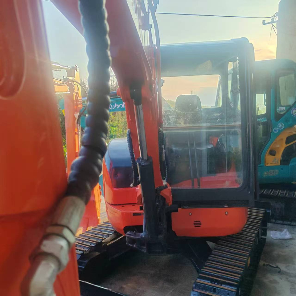 KUBOTA U35 - Μίνι εκσκαφέας: φωτογραφία 4 KUBOTA U35 - Μίνι εκσκαφέας: φωτογραφία 4
