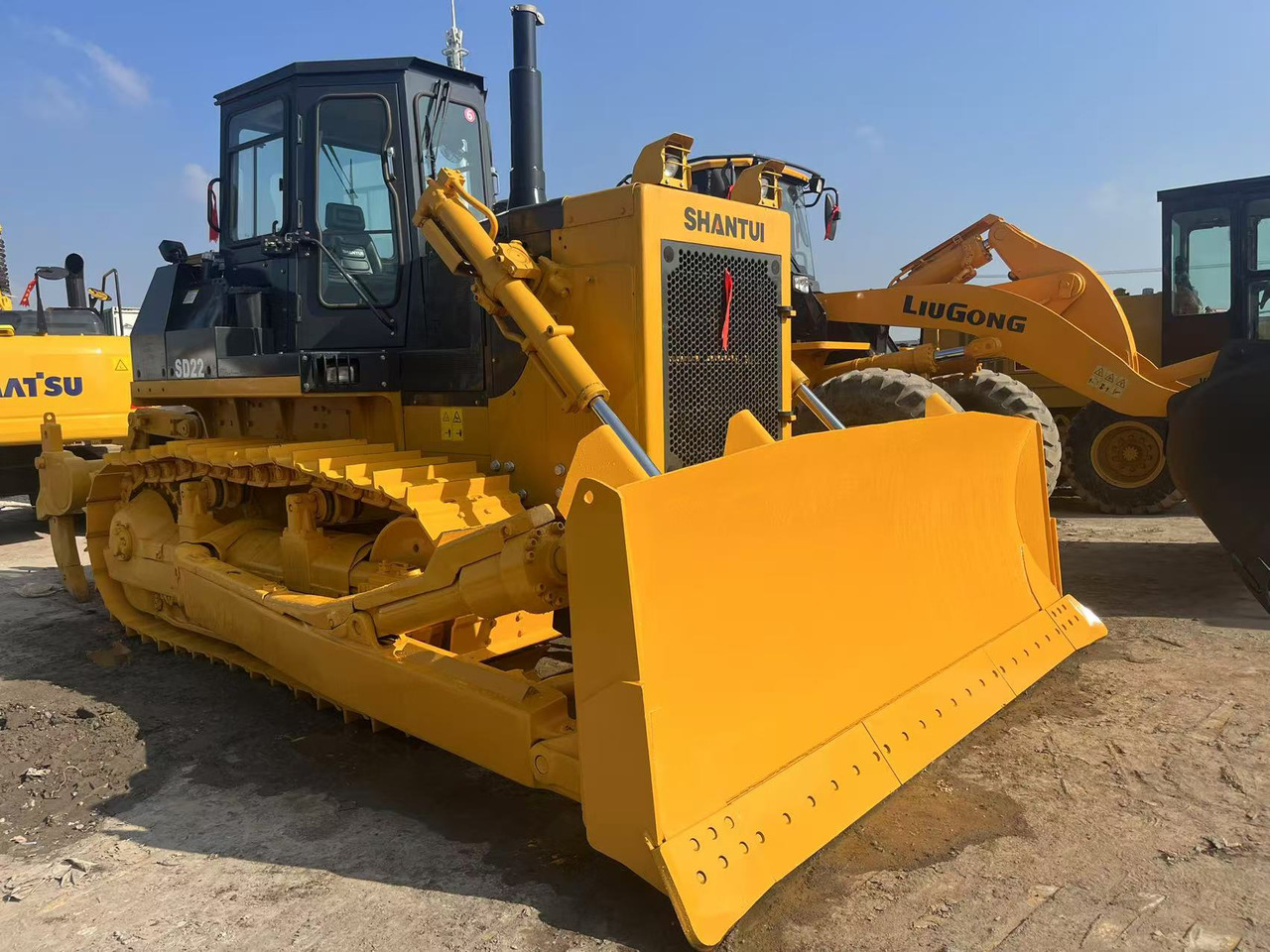 SHANTUI SD22 - Μπουλντόζα: φωτογραφία 1 SHANTUI SD22 - Μπουλντόζα: φωτογραφία 1