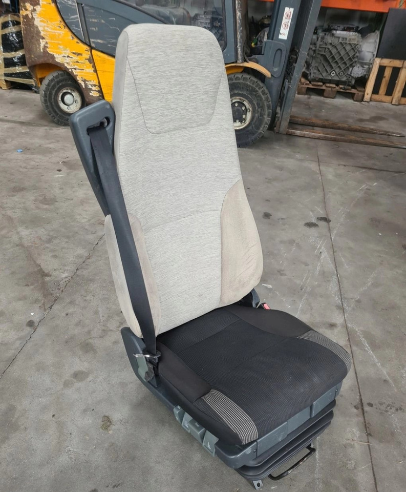 FOTEL PNEUMATYCZNY PRAWY PASAŻERA RENAULT PREMIUM MIDLUM DXI - Kάθισμα: φωτογραφία 3 FOTEL PNEUMATYCZNY PRAWY PASAŻERA RENAULT PREMIUM MIDLUM DXI - Kάθισμα: φωτογραφία 3
