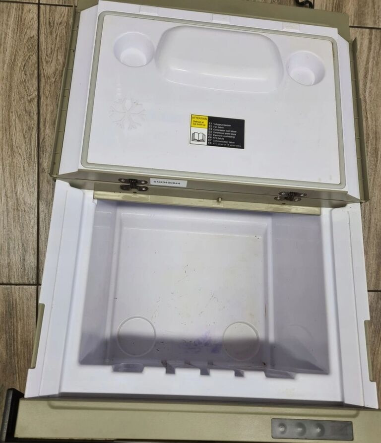 Καμπίνα και εσωτερικό για Φορτηγό LODÓWKA CHŁODZIARKA VOLVO FH 4 FH 5 EURO 6 Volvo FH 4 FH 5 EURO 6 Volvo VOLVO FH 4 FH 5 EURO 6: φωτογραφία 6 Καμπίνα και εσωτερικό για Φορτηγό LODÓWKA CHŁODZIARKA VOLVO FH 4 FH 5 EURO 6 Volvo FH 4 FH 5 EURO 6 Volvo VOLVO FH 4 FH 5 EURO 6: φωτογραφία 6