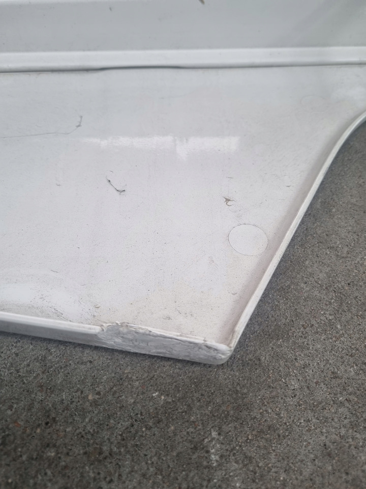 RENAULT KLAPA SCHOWKA DRZWICZKI LEWE RENAULT GAMA RANGE T - Αμάξωμα και εξωτερικό για Φορτηγό: φωτογραφία 3 RENAULT KLAPA SCHOWKA DRZWICZKI LEWE RENAULT GAMA RANGE T - Αμάξωμα και εξωτερικό για Φορτηγό: φωτογραφία 3