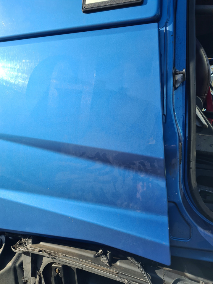 RENAULT KLAPA SCHOWKA DRZWICZKI LEWE RENAULT GAMA T HIGH - Αμάξωμα και εξωτερικό για Φορτηγό: φωτογραφία 2 RENAULT KLAPA SCHOWKA DRZWICZKI LEWE RENAULT GAMA T HIGH - Αμάξωμα και εξωτερικό για Φορτηγό: φωτογραφία 2