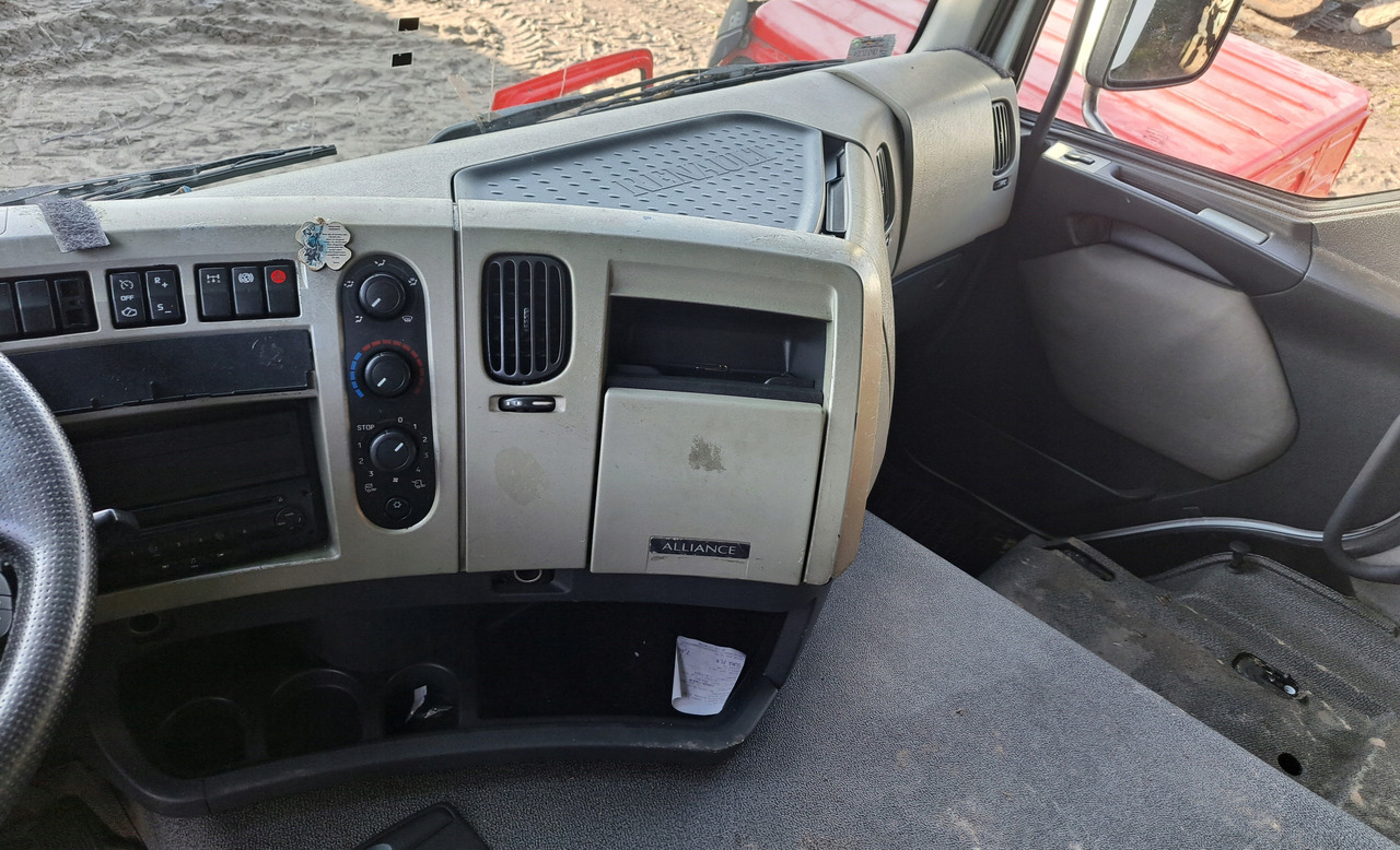 RENAULT KONSOLA DESKA ROZDZIELCZA PRZEKŁADKA ANGLIKA RENAULT PREMIUM DXI - Ταμπλό αυτοκινήτου για Φορτηγό: φωτογραφία 3 RENAULT KONSOLA DESKA ROZDZIELCZA PRZEKŁADKA ANGLIKA RENAULT PREMIUM DXI - Ταμπλό αυτοκινήτου για Φορτηγό: φωτογραφία 3