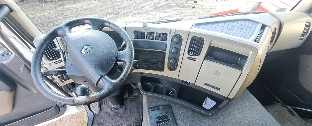 RENAULT KONSOLA DESKA ROZDZIELCZA PRZEKŁADKA ANGLIKA RENAULT PREMIUM DXI - Ταμπλό αυτοκινήτου για Φορτηγό: φωτογραφία 1 RENAULT KONSOLA DESKA ROZDZIELCZA PRZEKŁADKA ANGLIKA RENAULT PREMIUM DXI - Ταμπλό αυτοκινήτου για Φορτηγό: φωτογραφία 1