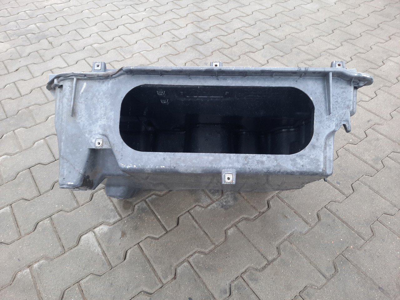 RENAULT SCHOWEK POD KABINĘ LEWY RENAULT GAMA T RANGE - Αμάξωμα και εξωτερικό για Φορτηγό: φωτογραφία 4 RENAULT SCHOWEK POD KABINĘ LEWY RENAULT GAMA T RANGE - Αμάξωμα και εξωτερικό για Φορτηγό: φωτογραφία 4