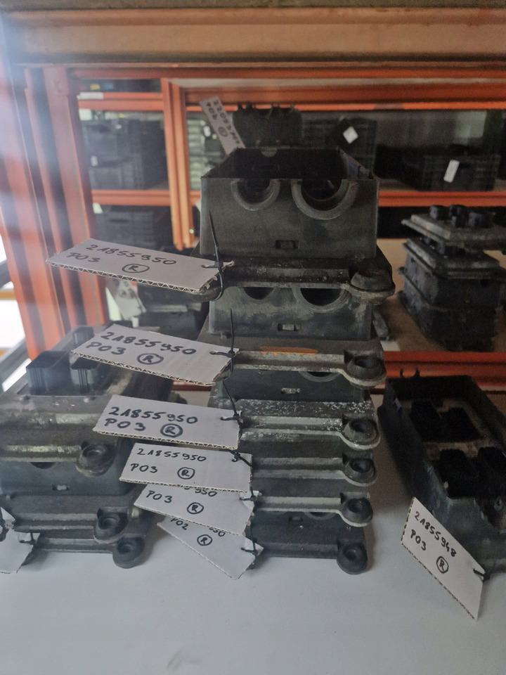 RENAULT STEROWNIK CCIOM RENAULT GAMA T C K RANGE 22881418 P02 - Ηλεκτρικό σύστημα για Φορτηγό: φωτογραφία 1 RENAULT STEROWNIK CCIOM RENAULT GAMA T C K RANGE 22881418 P02 - Ηλεκτρικό σύστημα για Φορτηγό: φωτογραφία 1