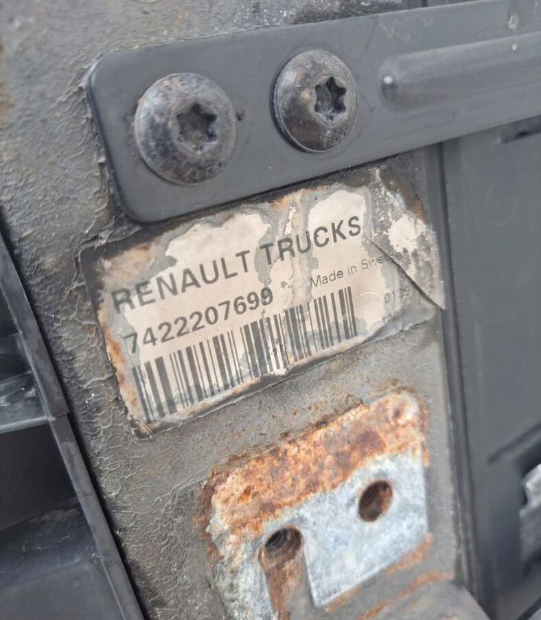 Renault KOMPLET CHŁODNICA RENAULT GAMA T RANGE DTI 11 - Ψυγείο αυτοκίνητο για Φορτηγό: φωτογραφία 2 Renault KOMPLET CHŁODNICA RENAULT GAMA T RANGE DTI 11 - Ψυγείο αυτοκίνητο για Φορτηγό: φωτογραφία 2