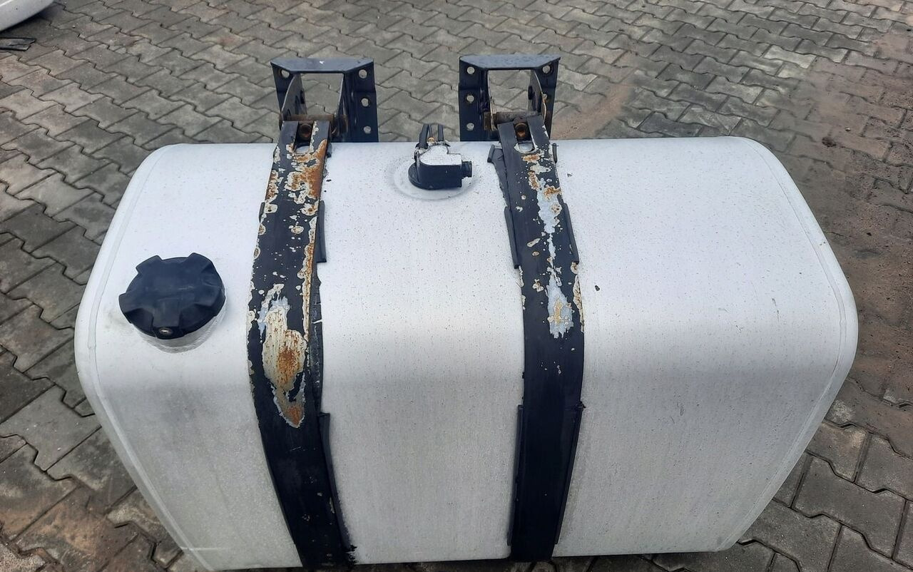 Renault ZBIORNIK PALIWA RENAULT GAMA RANGE T 100/70/70 20503505 - Ρεζερβουάρ καυσίμου για Φορτηγό: φωτογραφία 1 Renault ZBIORNIK PALIWA RENAULT GAMA RANGE T 100/70/70 20503505 - Ρεζερβουάρ καυσίμου για Φορτηγό: φωτογραφία 1