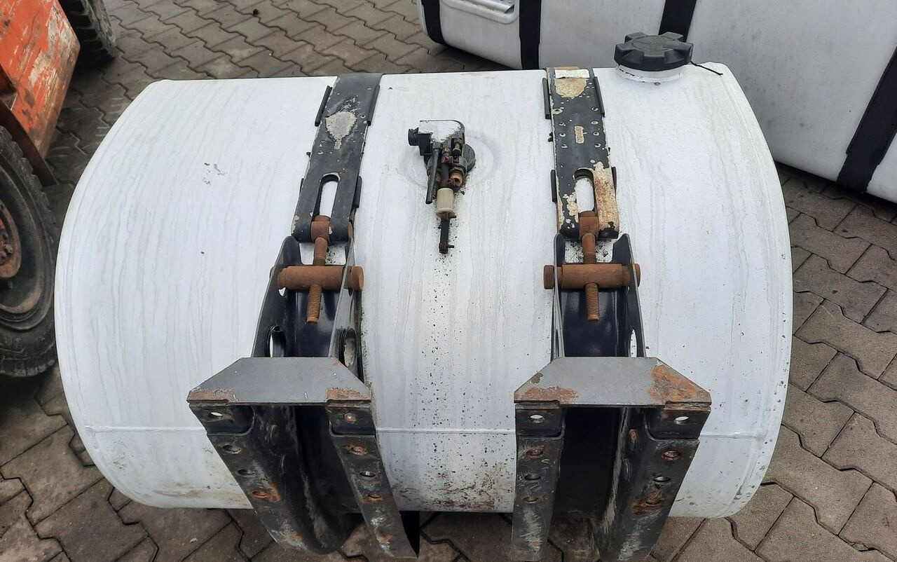 Renault ZBIORNIK PALIWA RENAULT GAMA RANGE T 100/70/70 20503505 - Ρεζερβουάρ καυσίμου για Φορτηγό: φωτογραφία 4 Renault ZBIORNIK PALIWA RENAULT GAMA RANGE T 100/70/70 20503505 - Ρεζερβουάρ καυσίμου για Φορτηγό: φωτογραφία 4