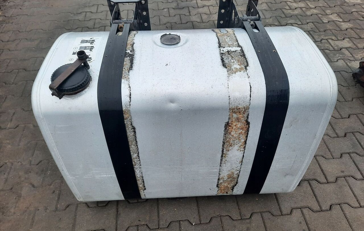 Renault ZBIORNIK PALIWA RENAULT GAMA T RANGE 100/70/70 21821393 - Ρεζερβουάρ καυσίμου για Φορτηγό: φωτογραφία 5 Renault ZBIORNIK PALIWA RENAULT GAMA T RANGE 100/70/70 21821393 - Ρεζερβουάρ καυσίμου για Φορτηγό: φωτογραφία 5