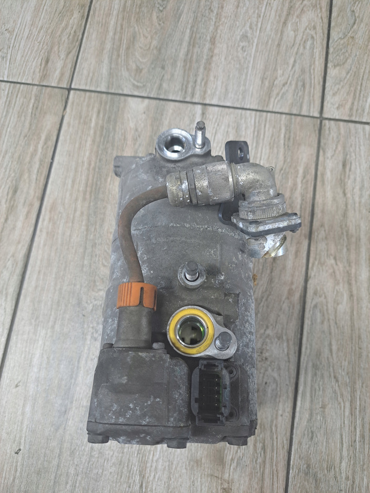 SANDEN SPRĘŻARKA KOMPRESOR KLIMATYZACJI VOLVO FH 4 FM 4 FMX - Κομπρεσέρ A/C για Φορτηγό: φωτογραφία 3 SANDEN SPRĘŻARKA KOMPRESOR KLIMATYZACJI VOLVO FH 4 FM 4 FMX - Κομπρεσέρ A/C για Φορτηγό: φωτογραφία 3