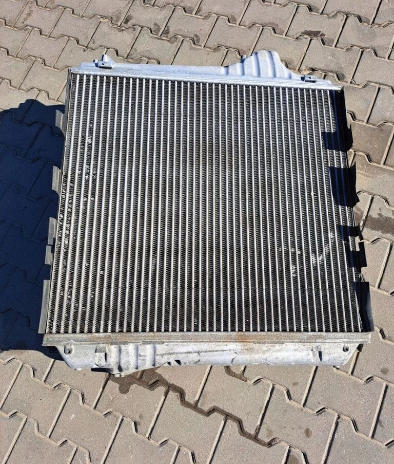 VOLVO CHŁODNICA POWIETRZA INTERCOOLER VOLVO FH 4 FH 5 RENAULT GAMA T RANGE DTI 13 - Ενδιάμεσος ψύκτης για Φορτηγό: φωτογραφία 3 VOLVO CHŁODNICA POWIETRZA INTERCOOLER VOLVO FH 4 FH 5 RENAULT GAMA T RANGE DTI 13 - Ενδιάμεσος ψύκτης για Φορτηγό: φωτογραφία 3