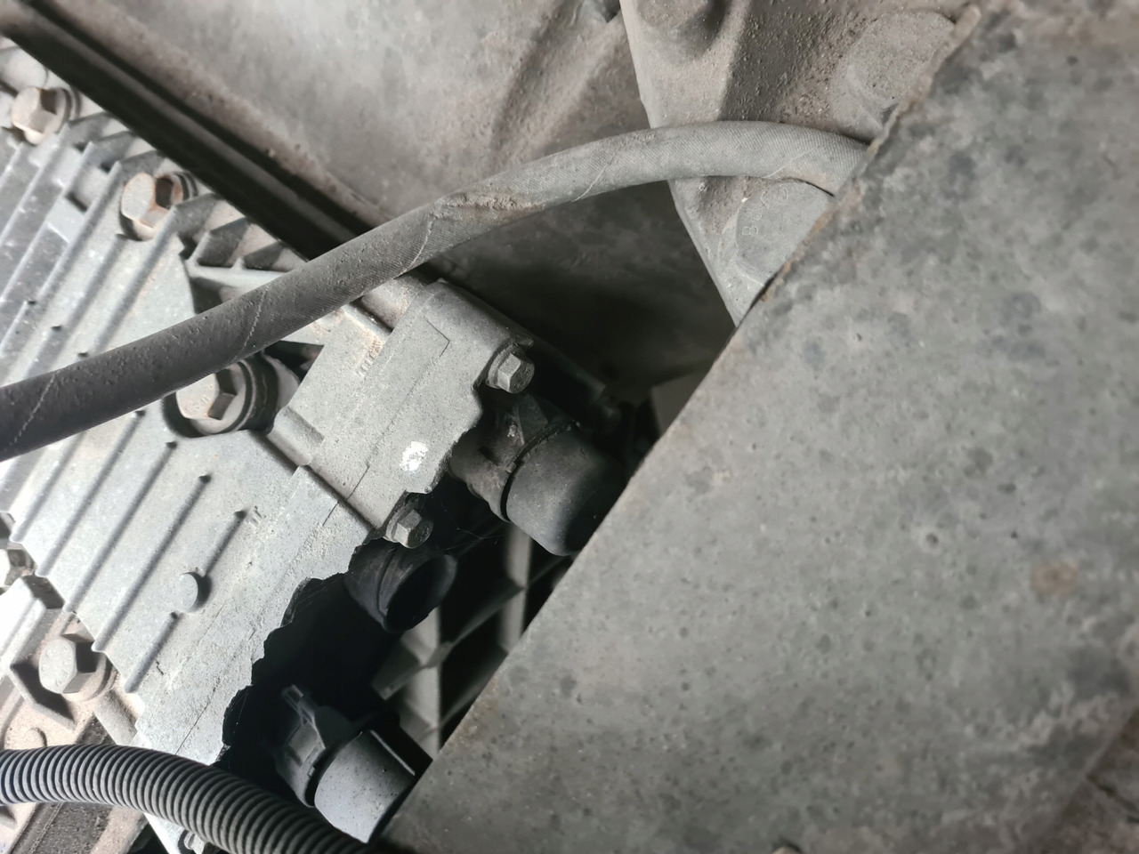 VOLVO ELEKTRONIKA WYBIERAKA SKRZYNI BIEGÓW " VT " VOLVO FH FM RENAULT MAGNUM DXI - Κιβώτιο ταχυτήτων και ανταλλακτικά για Φορτηγό: φωτογραφία 2 VOLVO ELEKTRONIKA WYBIERAKA SKRZYNI BIEGÓW " VT " VOLVO FH FM RENAULT MAGNUM DXI - Κιβώτιο ταχυτήτων και ανταλλακτικά για Φορτηγό: φωτογραφία 2