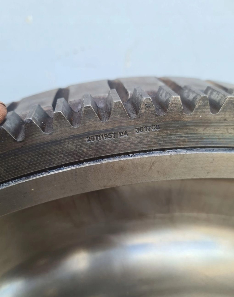 VOLVO KOŁO ZAMACHOWE VOLVO FH 16 FM 16 EURO 5 AUTOMAT - Σφόνδυλος για Φορτηγό: φωτογραφία 5 VOLVO KOŁO ZAMACHOWE VOLVO FH 16 FM 16 EURO 5 AUTOMAT - Σφόνδυλος για Φορτηγό: φωτογραφία 5