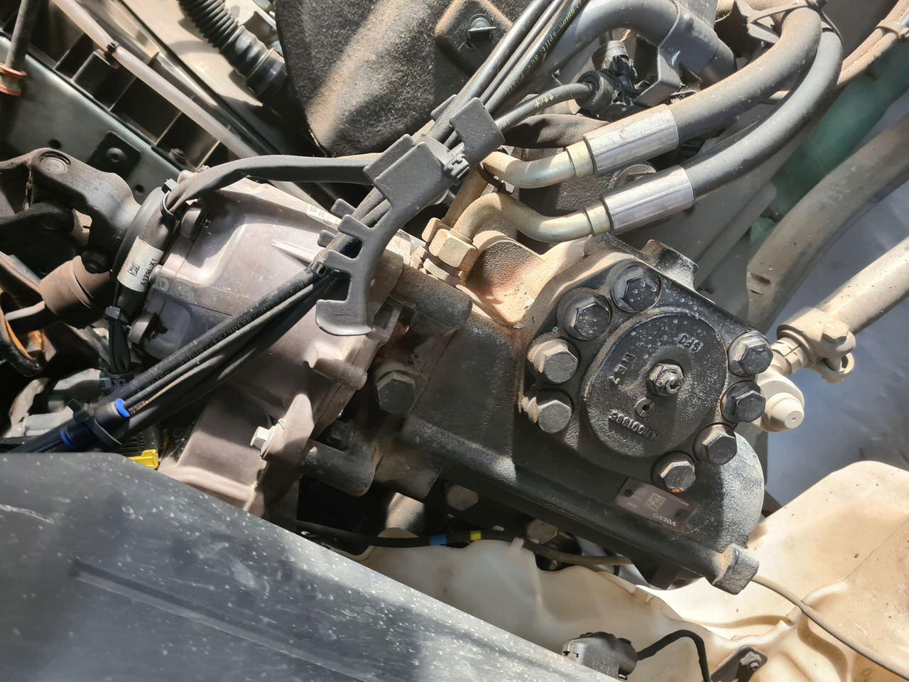 VOLVO KOLUMNA CZUJNIK PRZEKŁADNIA KIEROWNICZA ELEKTRYCZNA 175 BAR VOLVO FH 4 FH 5 - Κρεμαγιέρα για Φορτηγό: φωτογραφία 2 VOLVO KOLUMNA CZUJNIK PRZEKŁADNIA KIEROWNICZA ELEKTRYCZNA 175 BAR VOLVO FH 4 FH 5 - Κρεμαγιέρα για Φορτηγό: φωτογραφία 2