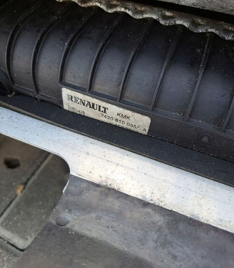 VOLVO KOMPLET CHŁODNIC CHŁODNICA VOLVO FE RENAULT PREMIUM DXI 7 - Ψυγείο αυτοκίνητο για Φορτηγό: φωτογραφία 5 VOLVO KOMPLET CHŁODNIC CHŁODNICA VOLVO FE RENAULT PREMIUM DXI 7 - Ψυγείο αυτοκίνητο για Φορτηγό: φωτογραφία 5