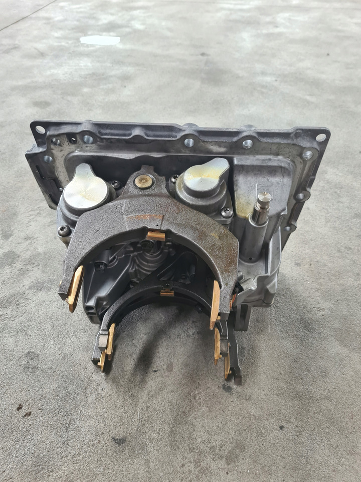 VOLVO WYBIERAK SKRZYNI BIEGÓW "TRAG G" Z RETARDEREM VOLVO FH 4 5 RENAULT GAMA T - Κιβώτιο ταχυτήτων και ανταλλακτικά για Φορτηγό: φωτογραφία 5 VOLVO WYBIERAK SKRZYNI BIEGÓW "TRAG G" Z RETARDEREM VOLVO FH 4 5 RENAULT GAMA T - Κιβώτιο ταχυτήτων και ανταλλακτικά για Φορτηγό: φωτογραφία 5