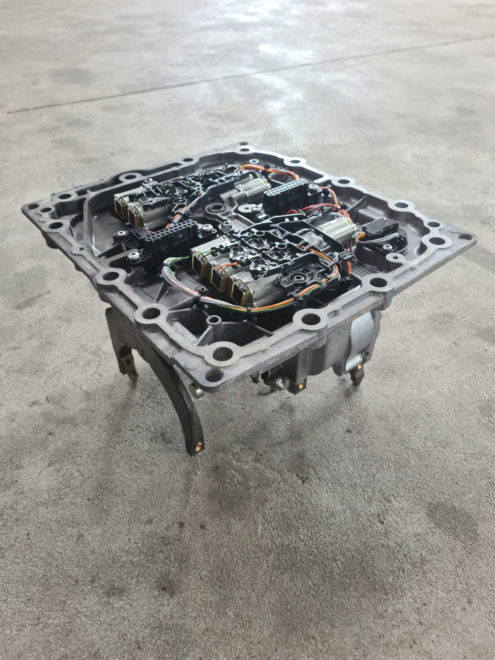 VOLVO WYBIERAK SKRZYNI BIEGÓW "TRAG G" Z RETARDEREM VOLVO FH 4 5 RENAULT GAMA T - Κιβώτιο ταχυτήτων και ανταλλακτικά για Φορτηγό: φωτογραφία 1 VOLVO WYBIERAK SKRZYNI BIEGÓW "TRAG G" Z RETARDEREM VOLVO FH 4 5 RENAULT GAMA T - Κιβώτιο ταχυτήτων και ανταλλακτικά για Φορτηγό: φωτογραφία 1