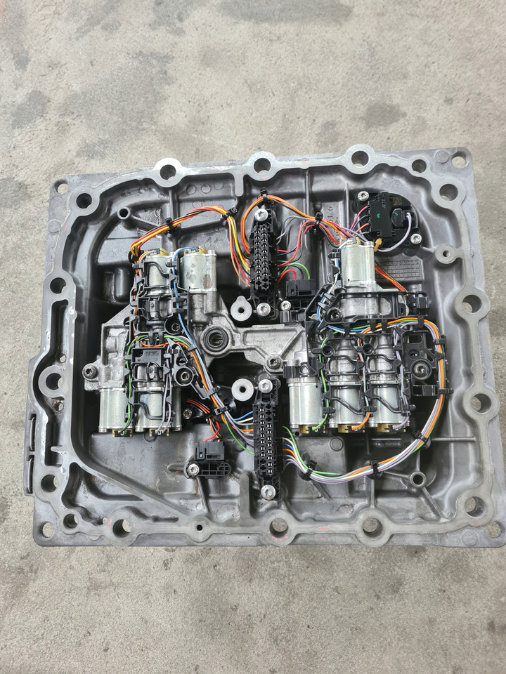 VOLVO WYBIERAK SKRZYNI BIEGÓW "TRAG G" Z RETARDEREM VOLVO FH 4 5 RENAULT GAMA T - Κιβώτιο ταχυτήτων και ανταλλακτικά για Φορτηγό: φωτογραφία 3 VOLVO WYBIERAK SKRZYNI BIEGÓW "TRAG G" Z RETARDEREM VOLVO FH 4 5 RENAULT GAMA T - Κιβώτιο ταχυτήτων και ανταλλακτικά για Φορτηγό: φωτογραφία 3