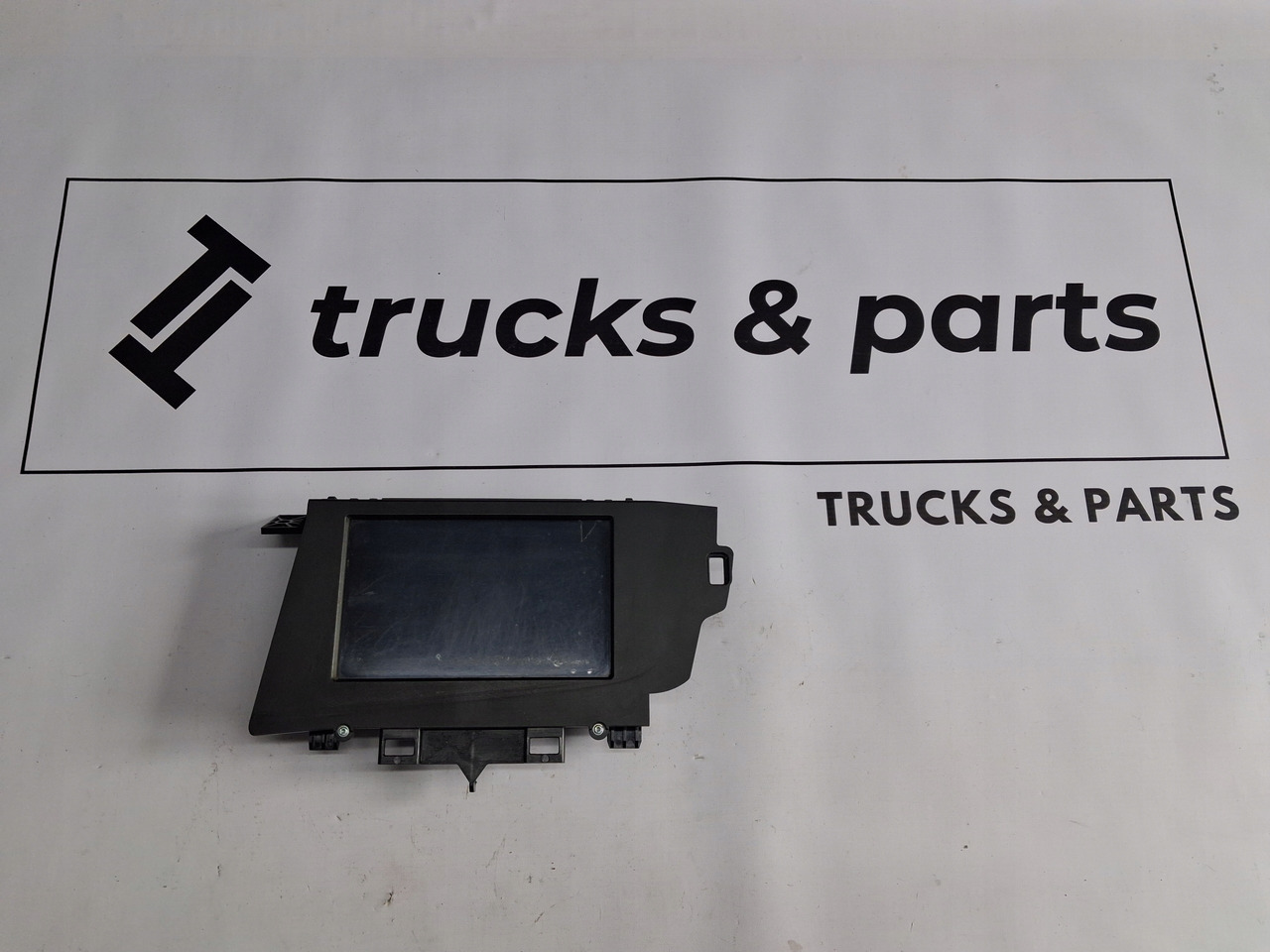 VOLVO WYŚWIETLACZ PANEL RADIA NAWIGACJI VOLVO FH 4 FH 16 EURO 6 23160213 - Σύστημα πλοήγησης για Φορτηγό: φωτογραφία 1 VOLVO WYŚWIETLACZ PANEL RADIA NAWIGACJI VOLVO FH 4 FH 16 EURO 6 23160213 - Σύστημα πλοήγησης για Φορτηγό: φωτογραφία 1