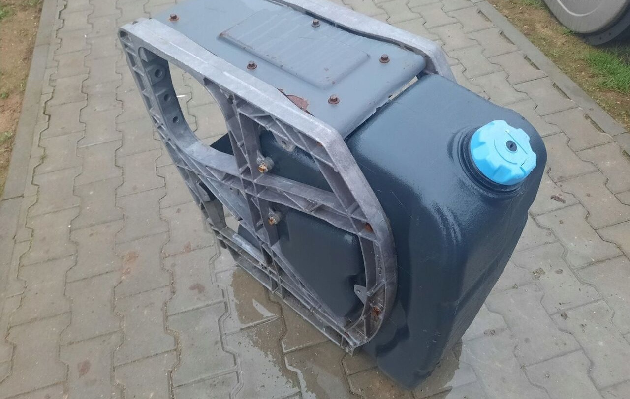 VOLVO ZBIORNIK ADBLUE RENAULT GAMA RANGE T K C VOLVO FH 4 FM 4 FMX FH 5 FM 5 - Μονάδα ρεζερβουάρ AdBlue για Φορτηγό: φωτογραφία 1 VOLVO ZBIORNIK ADBLUE RENAULT GAMA RANGE T K C VOLVO FH 4 FM 4 FMX FH 5 FM 5 - Μονάδα ρεζερβουάρ AdBlue για Φορτηγό: φωτογραφία 1