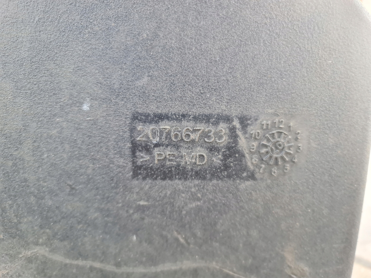 VOLVO ZBIORNIK ADBLUE RENAULT MIDLUM PREMIUM DXI 5 7 VOLVO FL FE - Μονάδα ρεζερβουάρ AdBlue για Φορτηγό: φωτογραφία 3 VOLVO ZBIORNIK ADBLUE RENAULT MIDLUM PREMIUM DXI 5 7 VOLVO FL FE - Μονάδα ρεζερβουάρ AdBlue για Φορτηγό: φωτογραφία 3