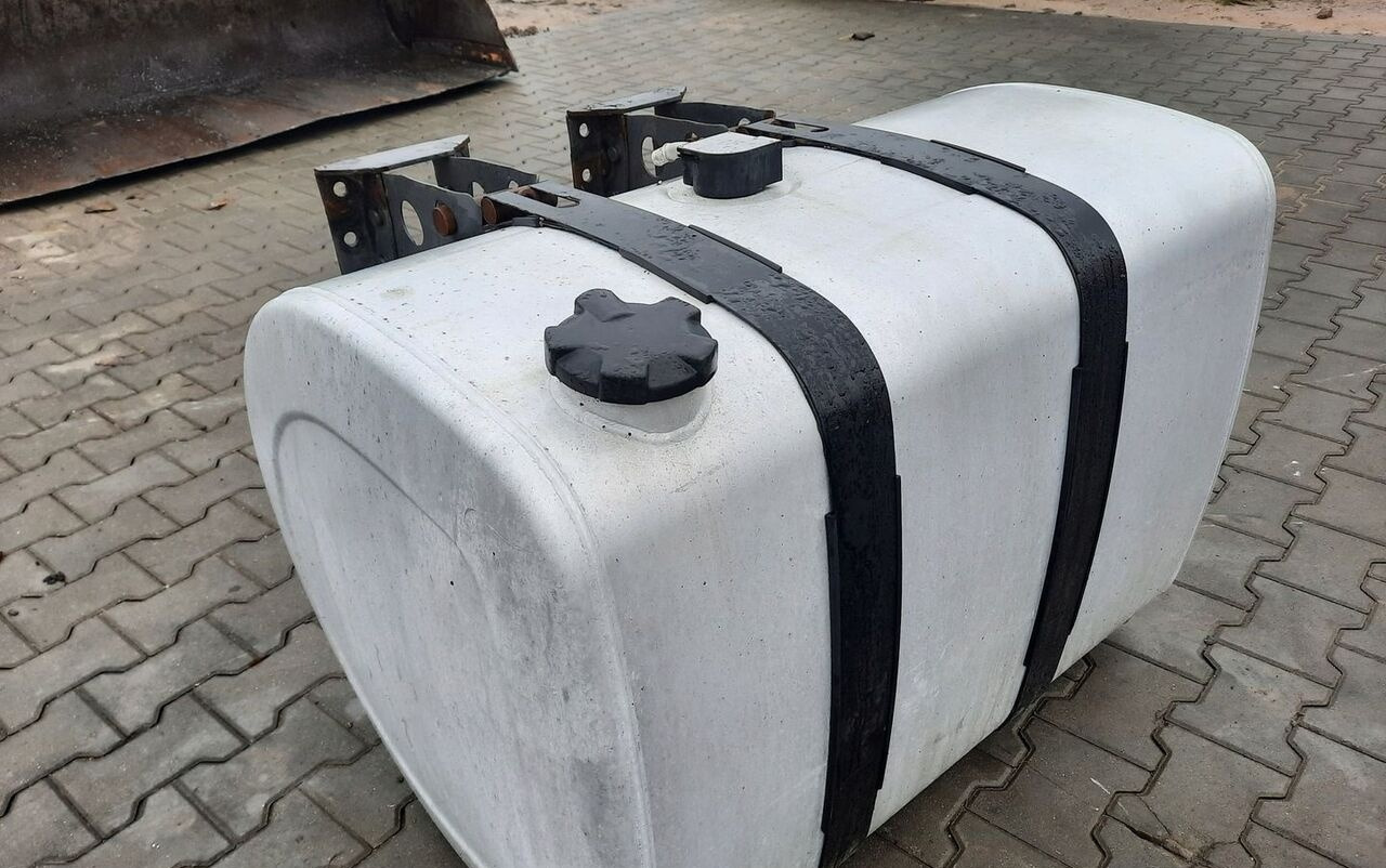 VOLVO ZBIORNIK PALIWA RENAULT GAMA RANGE T VOLVO FH FM 4 5 100/70/70 - Ρεζερβουάρ καυσίμου για Φορτηγό: φωτογραφία 3 VOLVO ZBIORNIK PALIWA RENAULT GAMA RANGE T VOLVO FH FM 4 5 100/70/70 - Ρεζερβουάρ καυσίμου για Φορτηγό: φωτογραφία 3