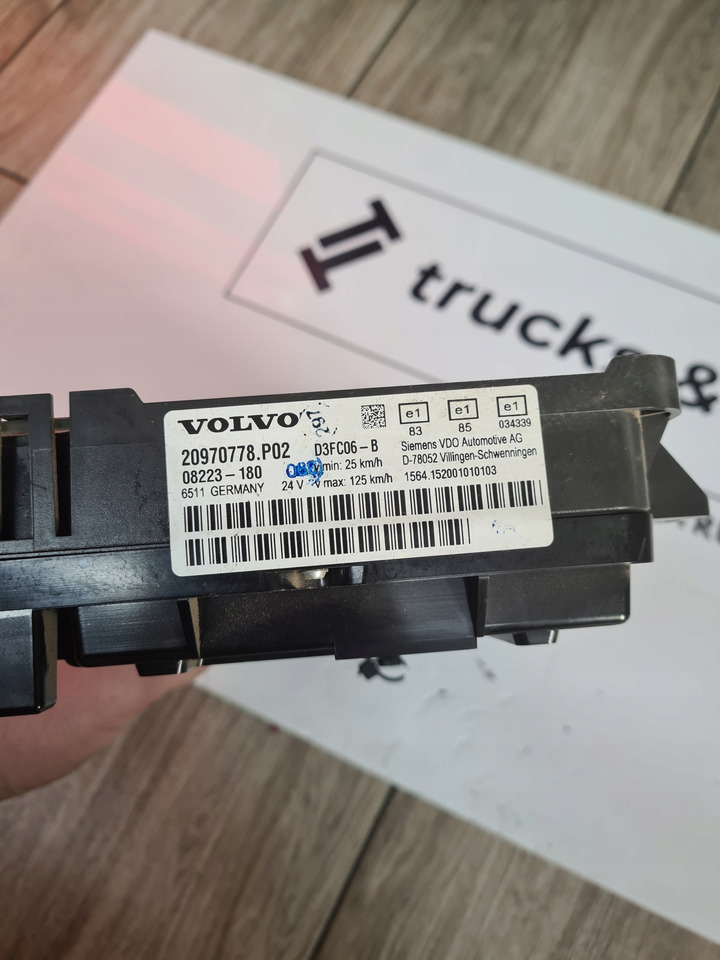 VOLVO ZEGARY LICZNIKI AUTOMAT VOLVO FL FE 20970778 - Ταμπλό αυτοκινήτου για Φορτηγό: φωτογραφία 4 VOLVO ZEGARY LICZNIKI AUTOMAT VOLVO FL FE 20970778 - Ταμπλό αυτοκινήτου για Φορτηγό: φωτογραφία 4