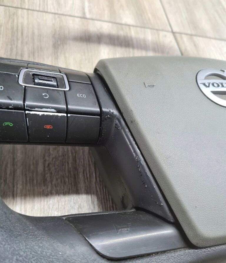 Volvo FH4 FM4 FMX - Τιμόνι για Φορτηγό: φωτογραφία 4 Volvo FH4 FM4 FMX - Τιμόνι για Φορτηγό: φωτογραφία 4