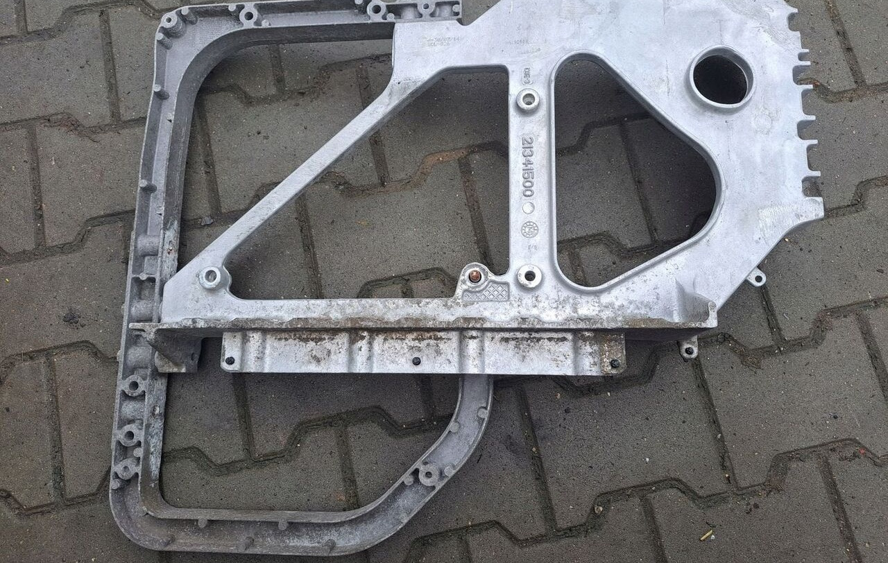 Volvo MOCOWANIE WSPORNIK BŁOTNIKA SKRZYNKI AKUMULATORÓW FH 4 REN - Fender για Φορτηγό: φωτογραφία 1 Volvo MOCOWANIE WSPORNIK BŁOTNIKA SKRZYNKI AKUMULATORÓW FH 4 REN - Fender για Φορτηγό: φωτογραφία 1
