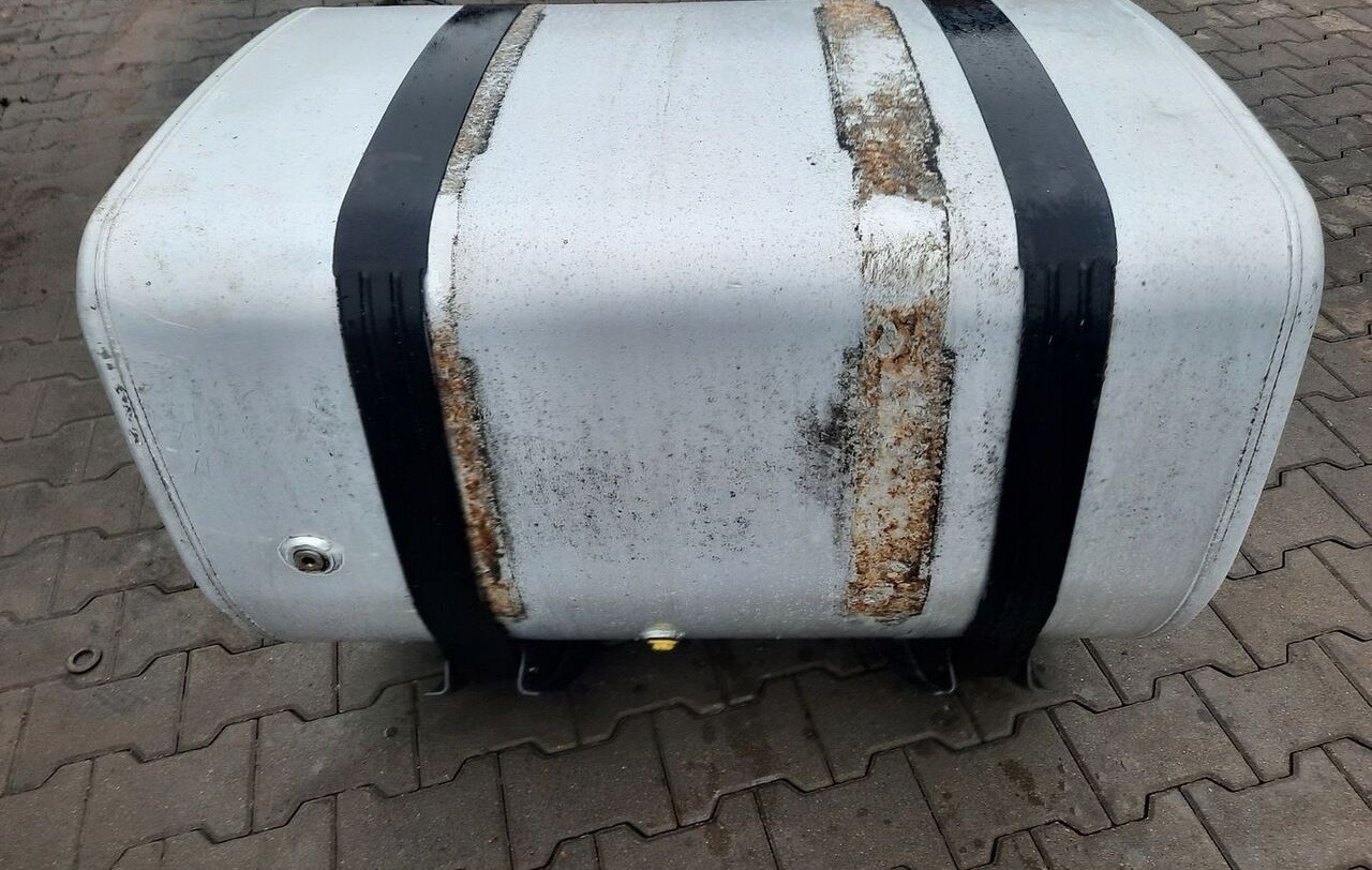 Volvo ZBIORNIK PALIWA VOLVO FH4 FM4 FMX 100/70/70 21821393 - Ρεζερβουάρ καυσίμου για Φορτηγό: φωτογραφία 5 Volvo ZBIORNIK PALIWA VOLVO FH4 FM4 FMX 100/70/70 21821393 - Ρεζερβουάρ καυσίμου για Φορτηγό: φωτογραφία 5