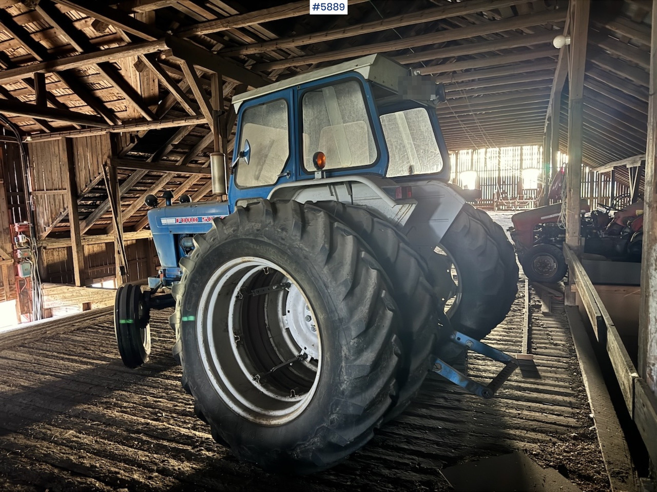 1975 Ford 5000 w/ Twin Wheels - Τρακτέρ: φωτογραφία 4 1975 Ford 5000 w/ Twin Wheels - Τρακτέρ: φωτογραφία 4