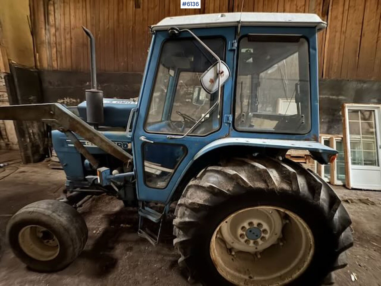 1981 Ford 4600 with front loader! - Τρακτέρ: φωτογραφία 3 1981 Ford 4600 with front loader! - Τρακτέρ: φωτογραφία 3