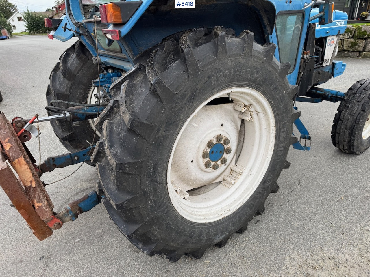 Τρακτέρ 1982 Ford 7610 w/ front loader.: φωτογραφία 13