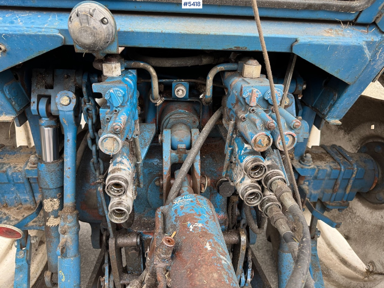 Τρακτέρ 1982 Ford 7610 w/ front loader.: φωτογραφία 20