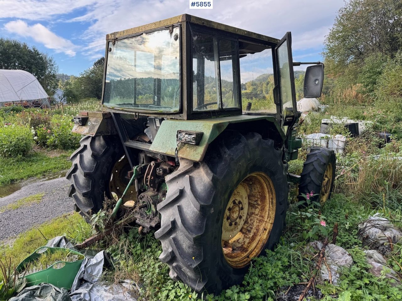 Τρακτέρ 1982 John Deere 1140 with front loader and a parts tractor: φωτογραφία 9