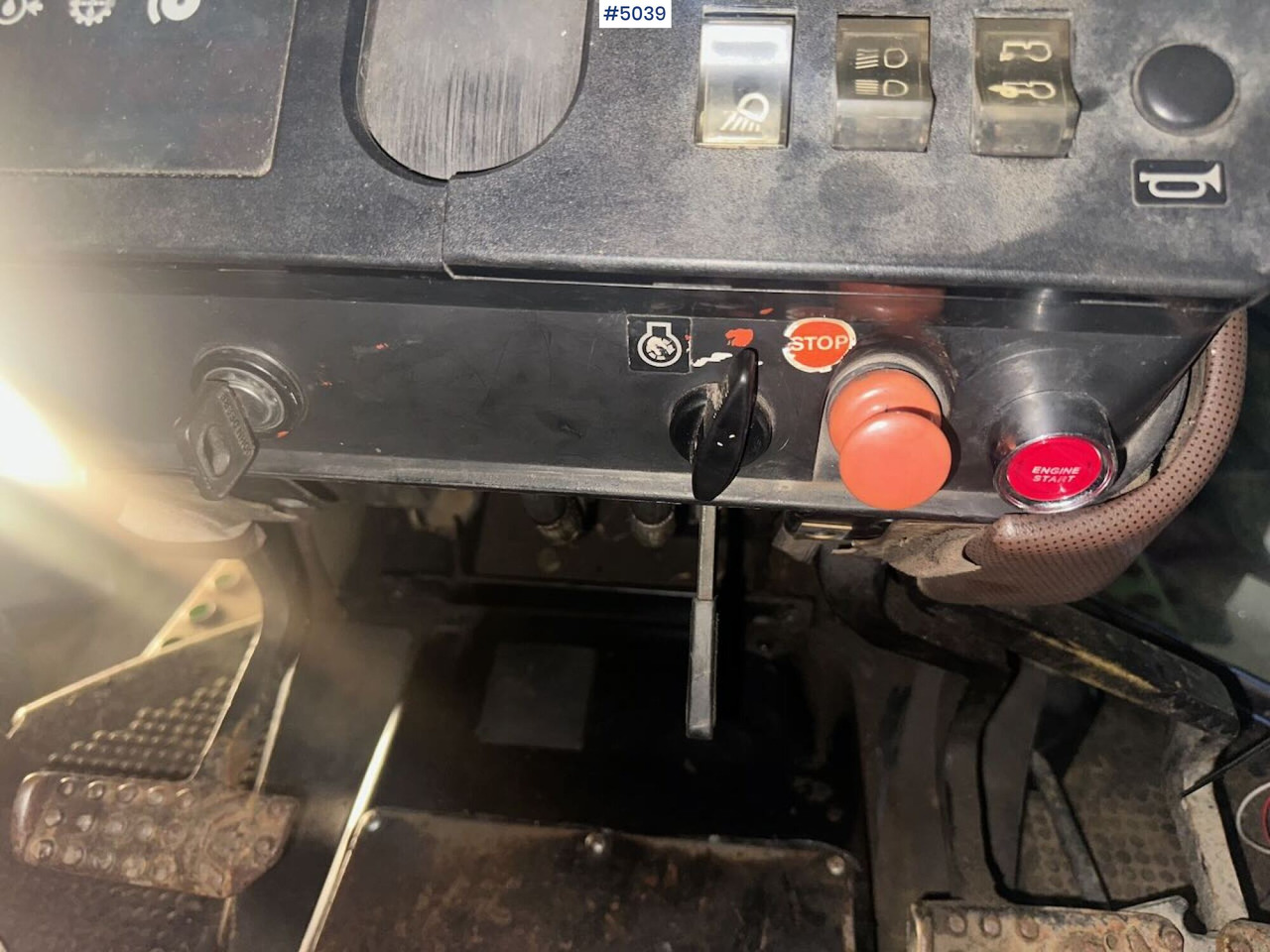 Τρακτέρ 1987 John Deere 2850 Synchron w/ front loader: φωτογραφία 12