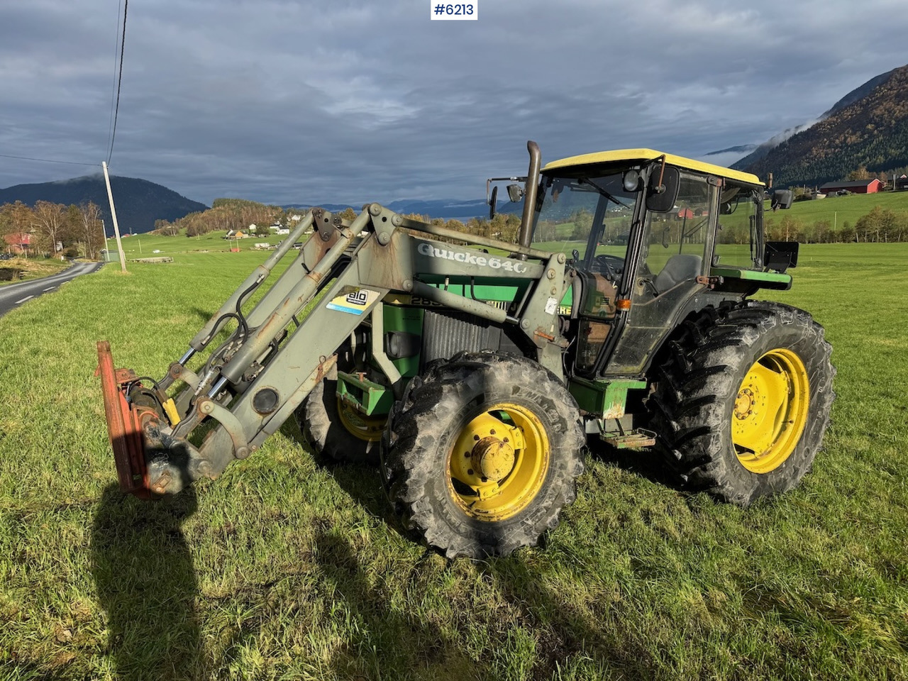 1990 John Deere 2850 Power Synchron w/ front loader. - Τρακτέρ: φωτογραφία 2 1990 John Deere 2850 Power Synchron w/ front loader. - Τρακτέρ: φωτογραφία 2